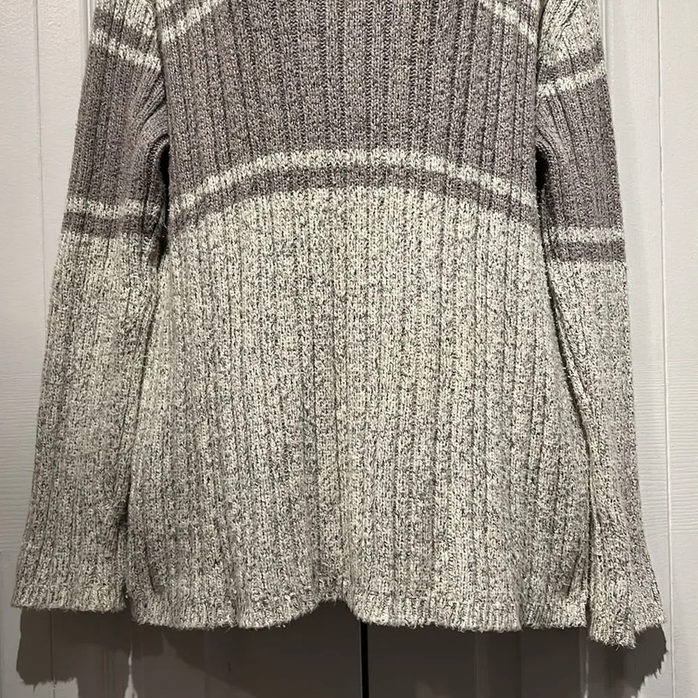 Roots Cream/Taupe Cotton V-Neck Long‎ Sleeve Sweater Size M - Picture 4 of 9